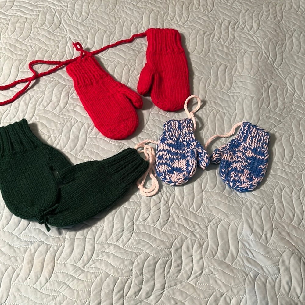 Handmade Knit Mittens with String